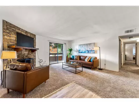 341 Wright St #105, Lakewood, CO 80228 photo 2