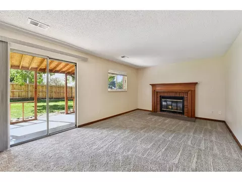 Living - Undisclosed, Aurora, CO 80013 photo 1 of 7