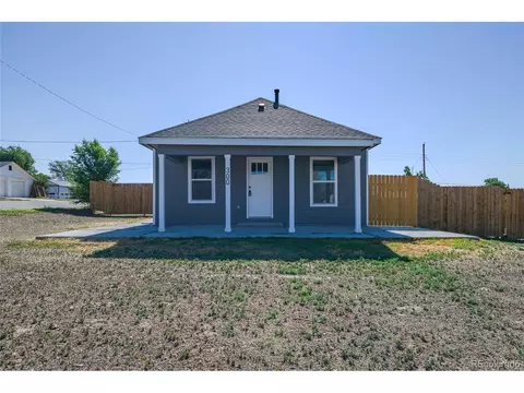 300 S Main St, Keenesburg, CO 80643