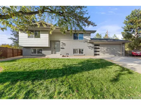 1211 S Saulsbury Ct, Lakewood, CO 80232