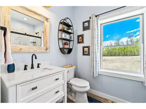 Bath - 1023 Mexican Ridge Cir, Como, CO 80432 photo 1 of 2