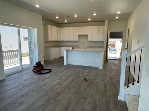 207 Adams St, Bennett, CO 80102 photo 2