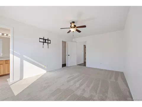 21595 E 39th Ave, Denver, CO 80249 photo 11