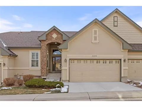 22242 Euclid Dr, Aurora, CO 80016 photo 2