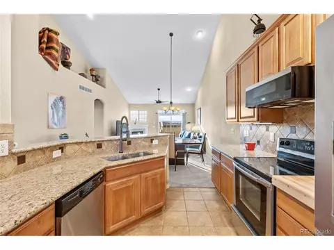 22242 Euclid Dr, Aurora, CO 80016 photo 10