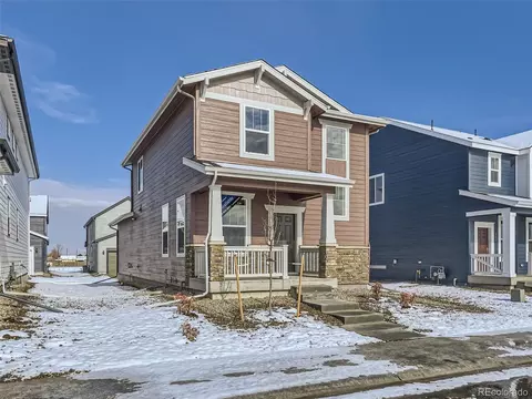 755 Aspen Ave, Bennett, CO 80102 photo 2