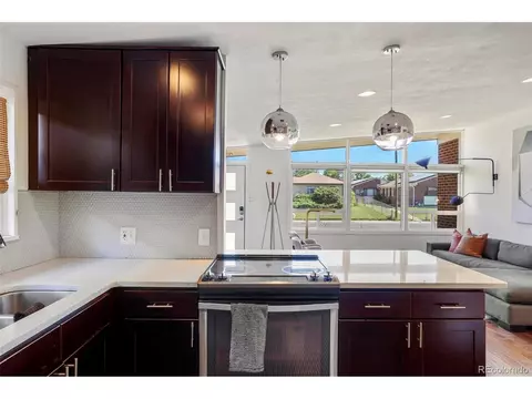 5127 E Thrill Pl, Denver, CO 80207 photo 10