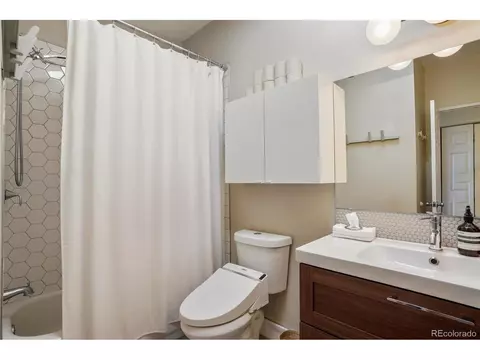 5127 E Thrill Pl, Denver, CO 80207 photo 13