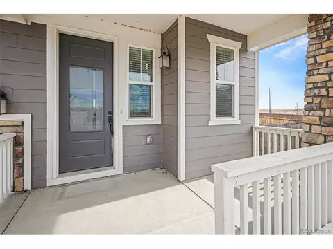 27626 E 6th Dr, Aurora, CO 80018 photo 4