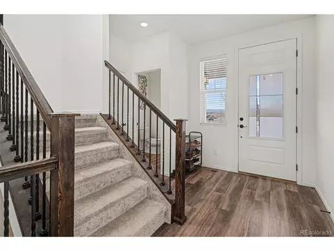 27626 E 6th Dr, Aurora, CO 80018 photo 5