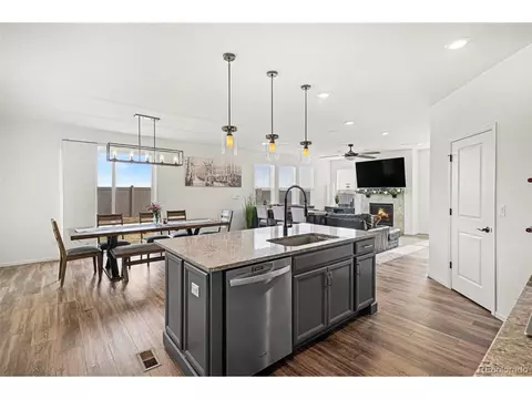 27626 E 6th Dr, Aurora, CO 80018 photo 19