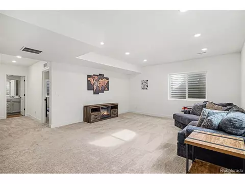27626 E 6th Dr, Aurora, CO 80018 photo 34