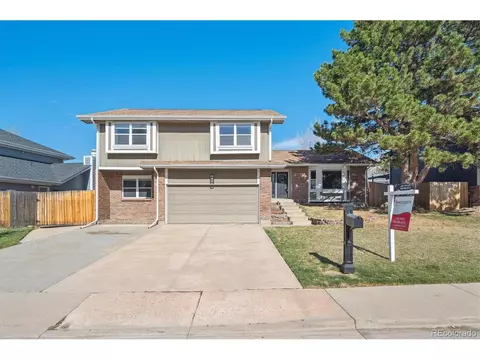 5429 S Waco St, Centennial, CO 80015 photo 4