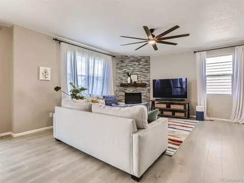 27247 E Maple Ave, Aurora, CO 80018 photo 10