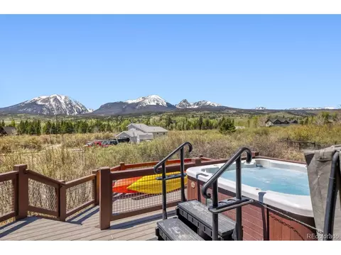 Exterior - 127 Hillside Dr, Silverthorne, CO 80498 photo 3 of 8