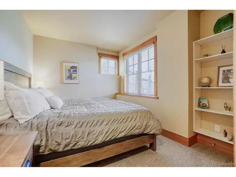 Bedroom - 127 Hillside Dr, Silverthorne, CO 80498 photo 5 of 8