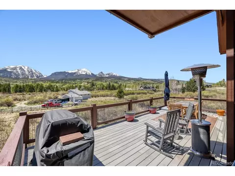 Exterior - 127 Hillside Dr, Silverthorne, CO 80498 photo 4 of 8