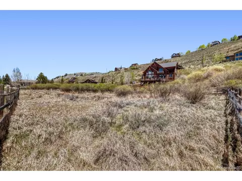Exterior - 127 Hillside Dr, Silverthorne, CO 80498 photo 6 of 8
