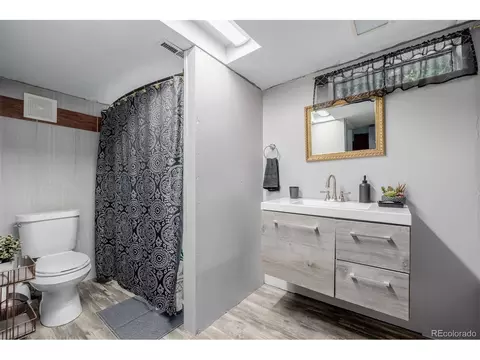 Undisclosed, Thornton, CO 80229 photo 26