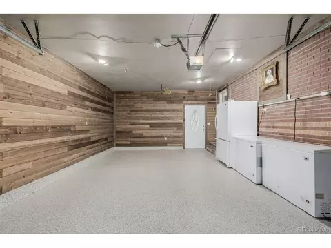 Undisclosed, Thornton, CO 80229 photo 35