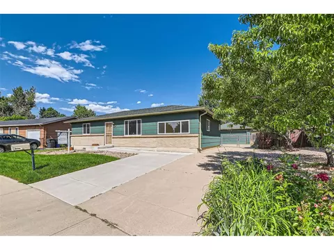 5556 Vaughn St, Denver, CO 80239