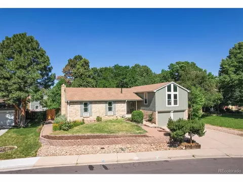 2903 S Macon St, Aurora, CO 80014