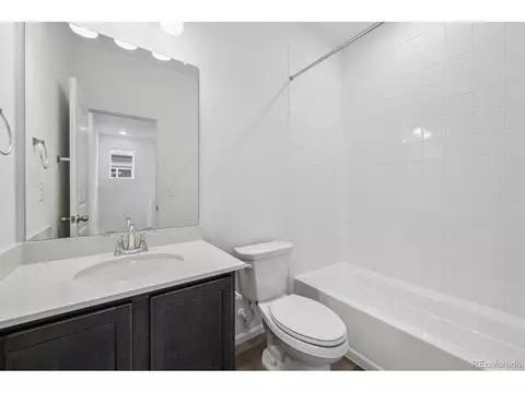 Bath - Undisclosed, Aurora, CO 80017 photo 2 of 3