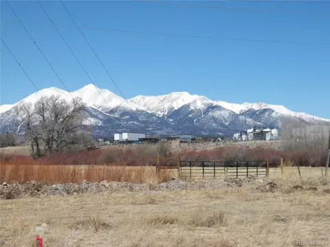 860 Hoover Cir, Poncha Springs, CO 81201