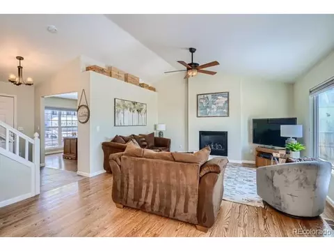22443 E Dorado Dr, Aurora, CO 80015 photo 2