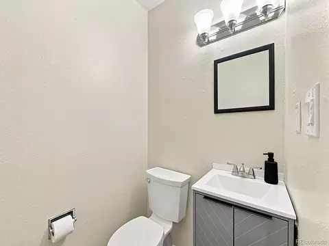 Bath - 3161 Madison Ave #N-N-104, Boulder, CO 80303 photo 1 of 5