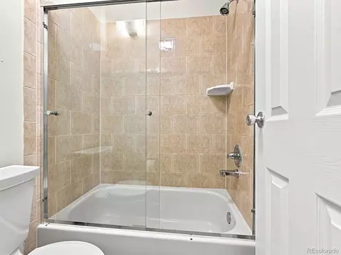Bath - 3161 Madison Ave #N-N-104, Boulder, CO 80303 photo 5 of 5
