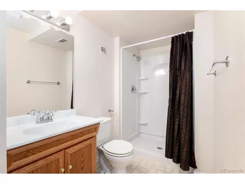 Bath - 18622 E Kent Dr, Aurora, CO 80013 photo 3 of 3