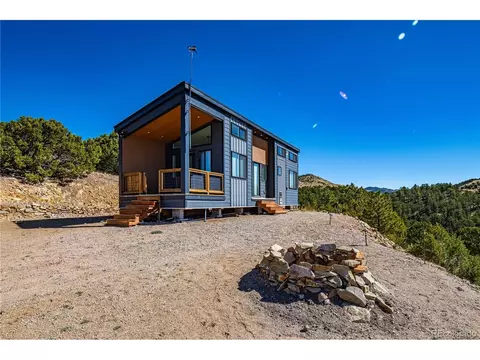 Exterior - 32 Peerless Cir, Westcliffe, CO 81252 photo 2 of 4