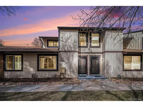 3593 S Kittredge St #E, Aurora, CO 80013