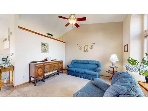 17588 E Dickenson Pl, Aurora, CO 80013 photo 2