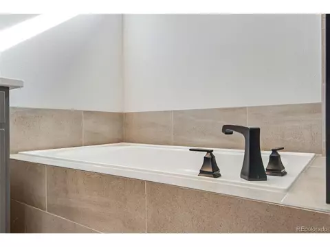 24661 E 33rd Dr, Aurora, CO 80019 photo 35