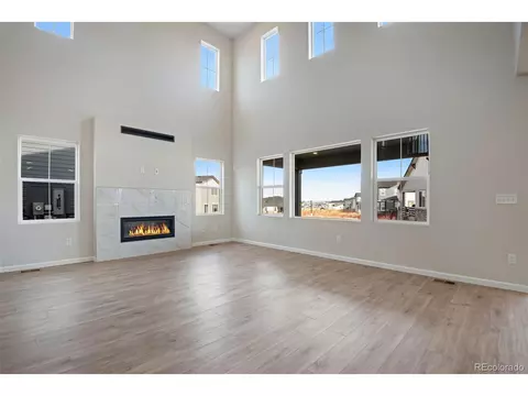 24661 E 33rd Dr, Aurora, CO 80019 photo 3