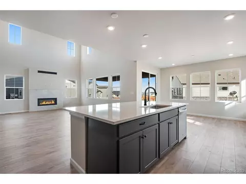 24661 E 33rd Dr, Aurora, CO 80019 photo 9