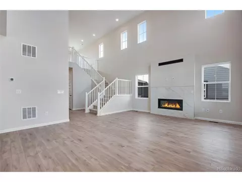 24661 E 33rd Dr, Aurora, CO 80019 photo 4
