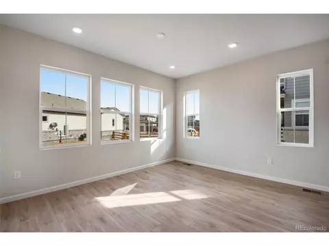 24661 E 33rd Dr, Aurora, CO 80019 photo 21