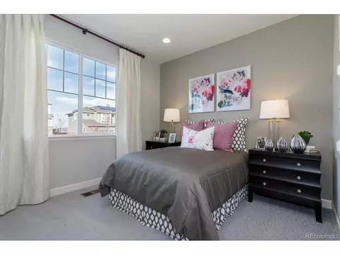 24470 E Ida Pl, Aurora, CO 80016 photo 2