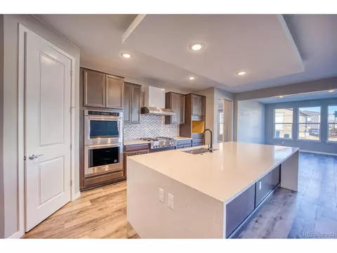 3848 N Buchanan Way, Aurora, CO 80019 photo 4