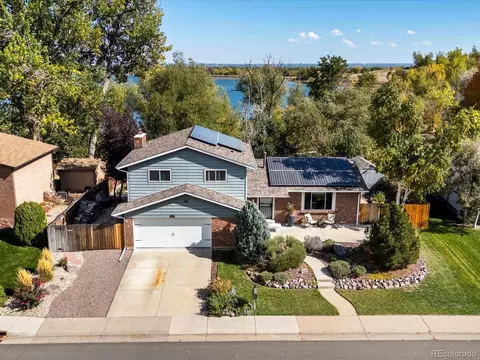 1422 S Owens St, Lakewood, CO 80232