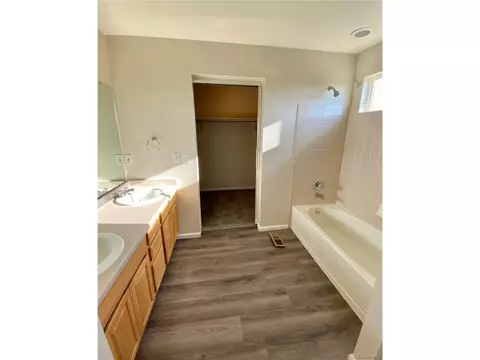 18114 E Amherst Dr, Aurora, CO 80013 photo 27