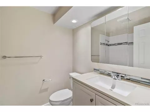 14898 E 12th Ave, Aurora, CO 80011 photo 9