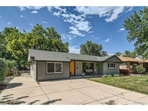2545 Pierce St, Lakewood, CO 80214