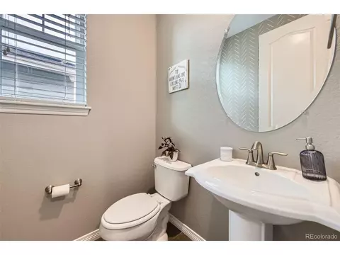 Bath - 6063 Eldora St, Golden, CO 80403 photo 1 of 7