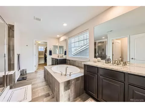Bath - 6063 Eldora St, Golden, CO 80403 photo 3 of 7