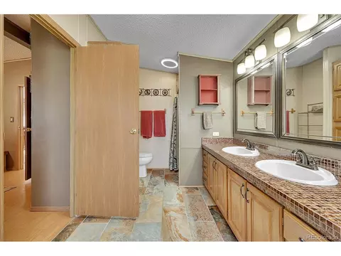 Bath - 8555 Converse Rd, Bennett, CO 80102 photo 2 of 4