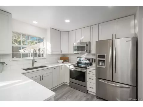 8632 E Amherst Dr #B, Denver, CO 80231 photo 11